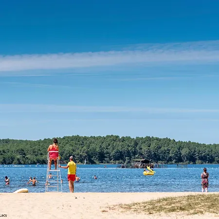 T2 Avec Piscine A Bourg, Proche Plages Du Et Ocean, 4 Pers, Centre-ville - Fr-1-319-454 * Biscarrosse